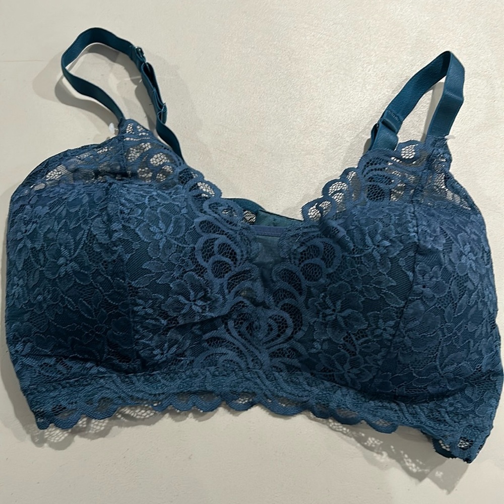 Women’s Bali Bra NWOT